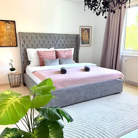 公寓 Chic Relax - Located & Nature Trip 默德林
